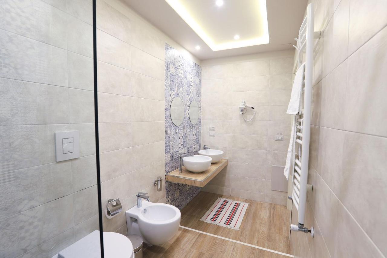 Vacuna Pleasant Rooms Naples Exterior photo